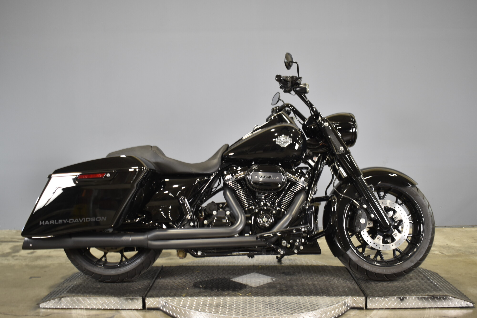 2022 Harley-Davidson® Road King® Special Vivid Black | MotorCity