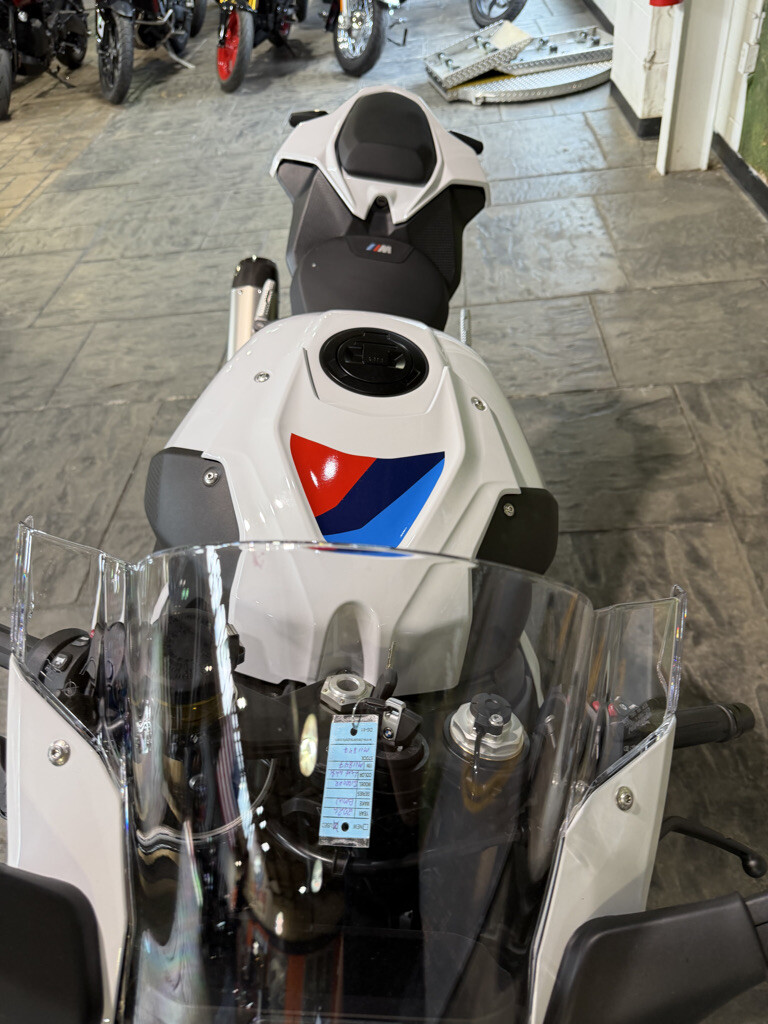 2026 BMW S1000RR No Gimmicks, No Hidden Fees, photo 15