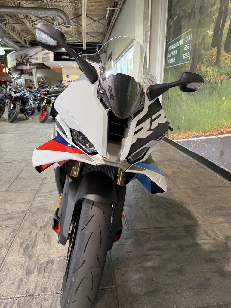 2026 BMW S1000RR No Gimmicks, No Hidden Fees, photo 7