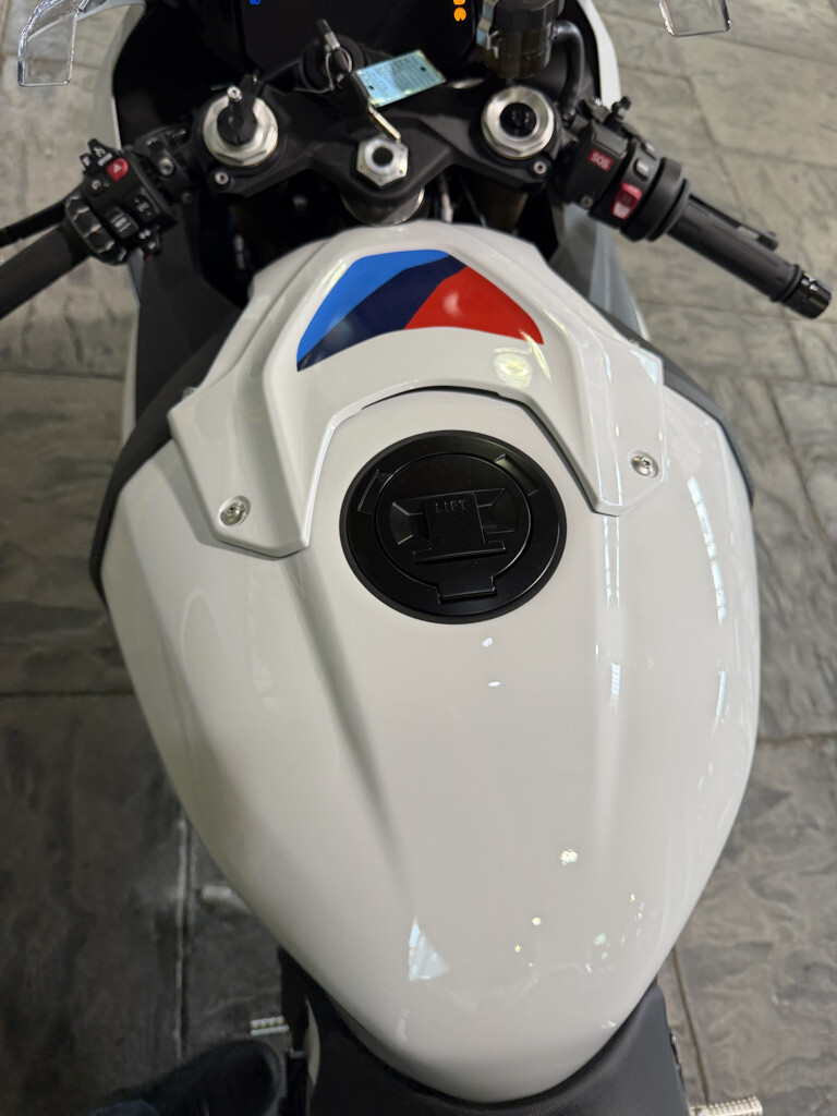 2026 BMW S1000RR No Gimmicks, No Hidden Fees, photo 12