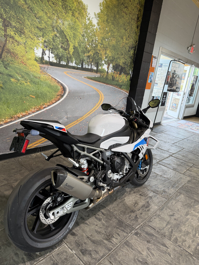 2026 BMW S1000RR No Gimmicks, No Hidden Fees, photo 19