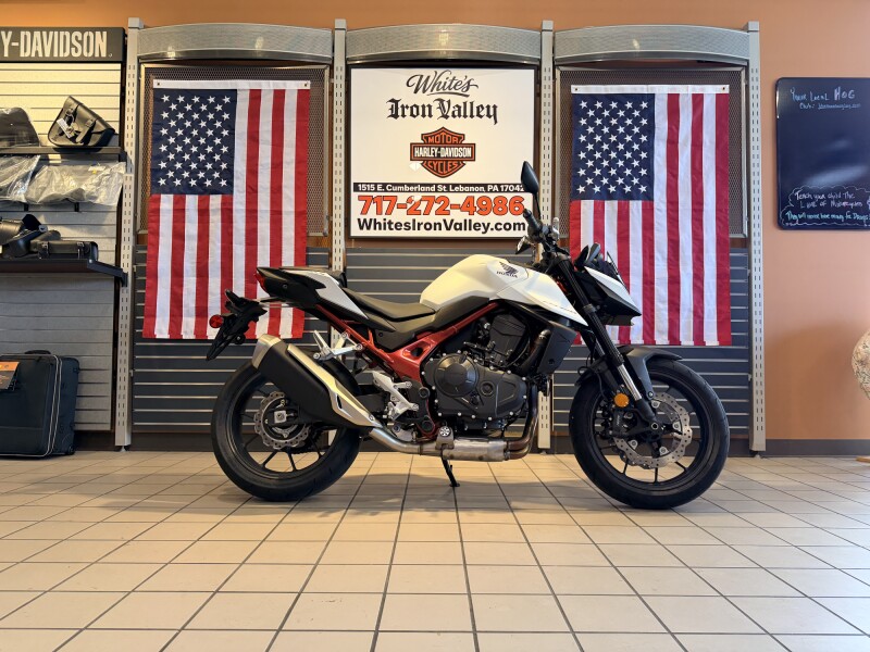  2025 Honda CB750A Hornet