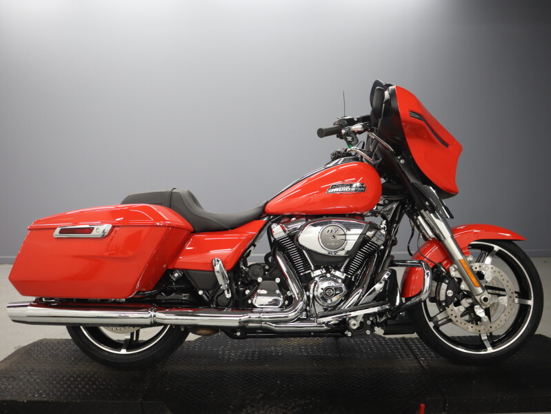 2026 Harley-Davidson® Street Glide® FLHX
