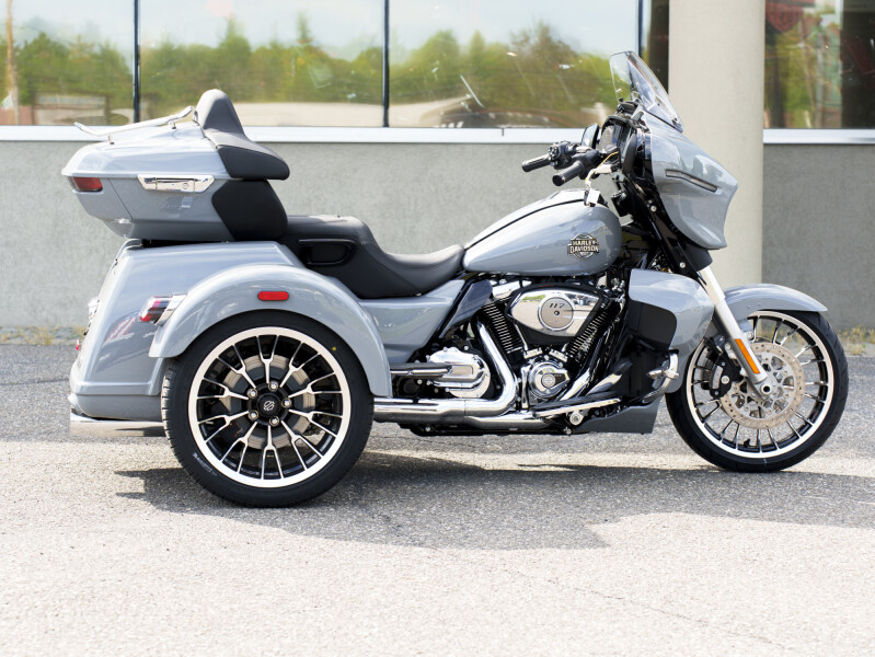 FLHLT 2026 Street Glide 3 Limited