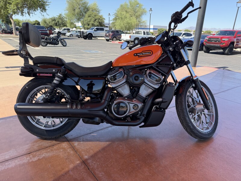RH975S 2024 Nightster™ Special