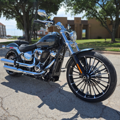 2026 Harley-Davidson® Breakout® thumb 2