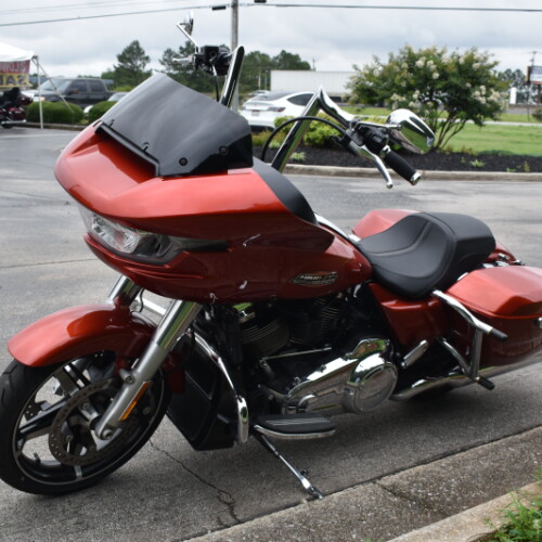 FLTRX 2024 Road Glide® thumb 1