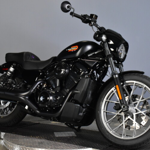 2025 Harley-Davidson® Nightster® Special Black Denim thumb 2