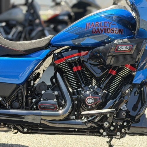 2026 Harley-Davidson® CVO™ Road Glide™ ST Electric Coast thumb 0