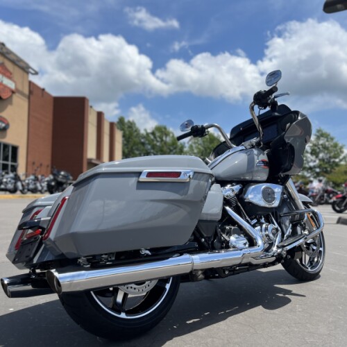 2026 Harley-Davidson® FLTRX Road Glide® DRK BILIARD GRY thumb 2