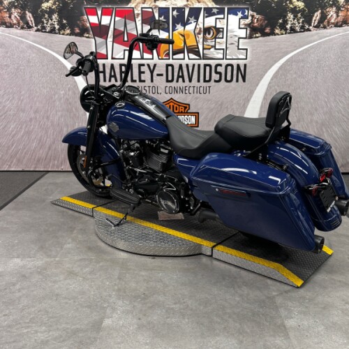 2023 FLHRXS Road King® Special thumb 1