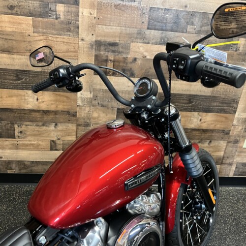 2026 Harley-Davidson® Street Bob® Aurora Blue Denim Chrome Laced Wheels FXBB thumb 0