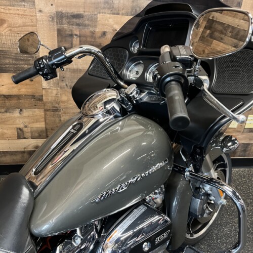 2019 Harley-Davidson® Road Glide® Industrial Gray FLTRX thumb 1