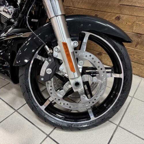 2026 Harley-Davidson® Street Glide® Midnight Ember Chrome Trim FLHX thumb 1