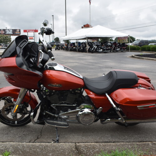 FLTRX 2024 Road Glide® thumb 0