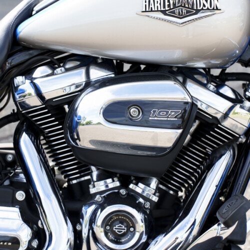 FLHR 2018 Road King® thumb 2