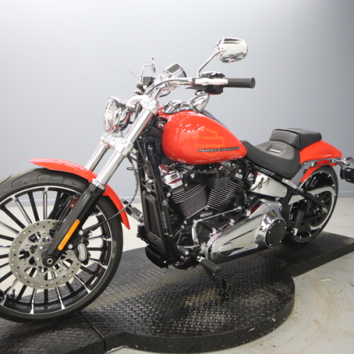 2026 Harley-Davidson® Breakout™ FXBR thumb 0