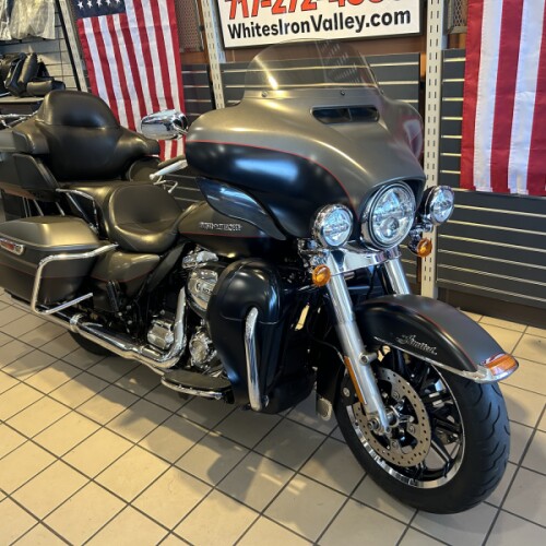 2018 H-D FLHTKL Ultra Limited Low 107ci thumb 2