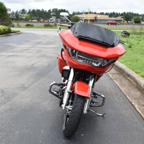 2026 Harley-Davidson Road Glide® thumb 2
