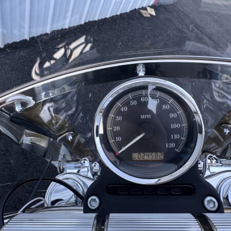 2008 Harley-Davidson® Screamin’ Eagle Dyna Pewter Pearl thumb 0