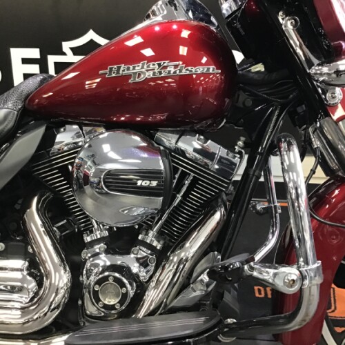 2016 Harley-Davidson® Street Glide® Special Velocity Red Sunglo thumb 2