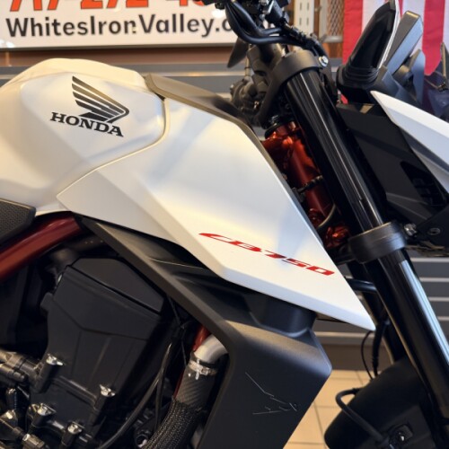  2025 Honda CB750A Hornet thumb 2