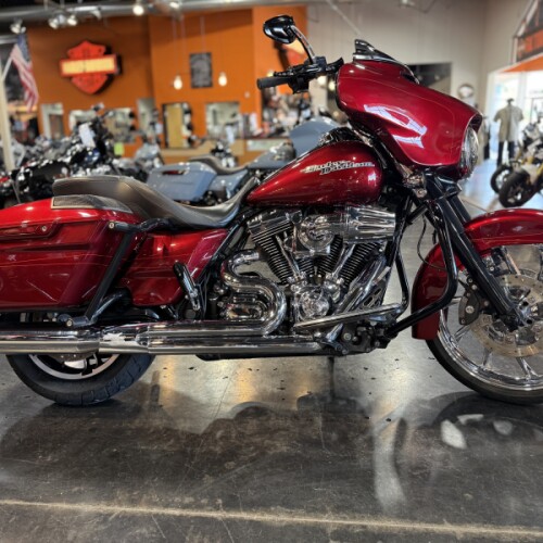 2016 Harley-Davidson® Street Glide® Special Velocity Red Sunglo thumb 3