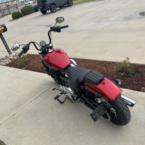 FXBB 2026 Street Bob® thumb 1