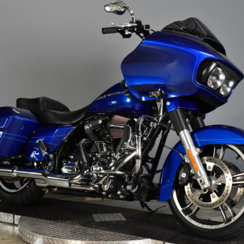 2015 Harley-Davidson® Road Glide® Special Superior Blue thumb 2