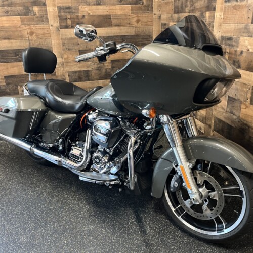 2019 Harley-Davidson® Road Glide® Industrial Gray FLTRX thumb 3
