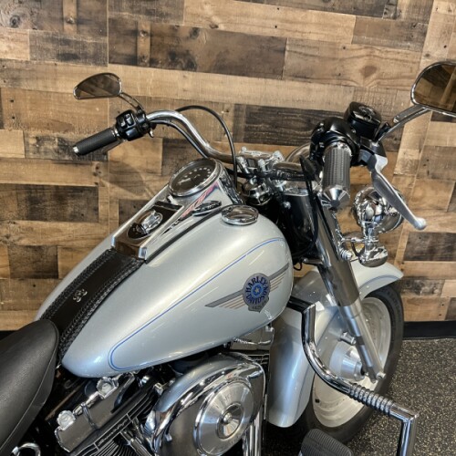 2004 Harley-Davidson® Fat Boy® Brilliant Silver FLSTF  thumb 2