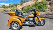2023 Harley-Davidson® Tri Glide® Ultra Prospect Gold/Vivid Black