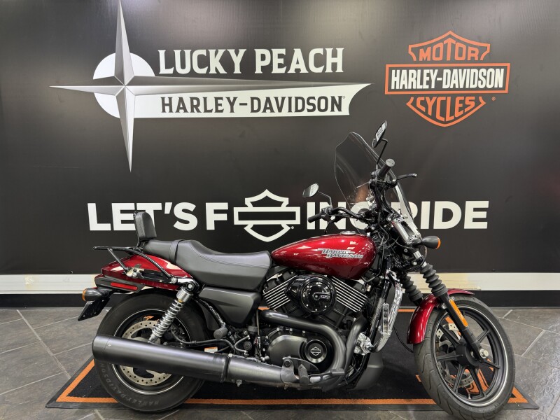 2017 Harley-Davidson® Harley-Davidson Street® 750 Fire Red