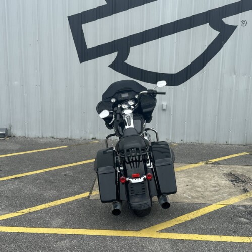 2017 Harley-Davidson® Road Glide® Vivid Black thumb 1
