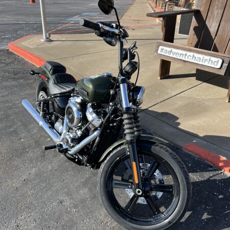 FXBB 2026 Street Bob® thumb 3