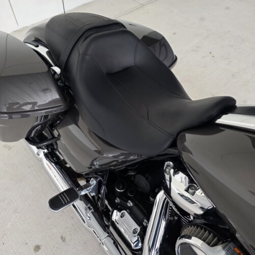 2023 Harley-Davidson® Street Glide® Special Gray Haze thumb 0