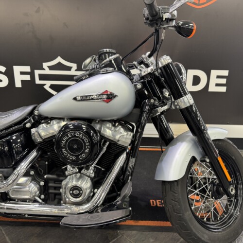 2020 Harley-Davidson® Softail Slim® Barracuda Silver thumb 3