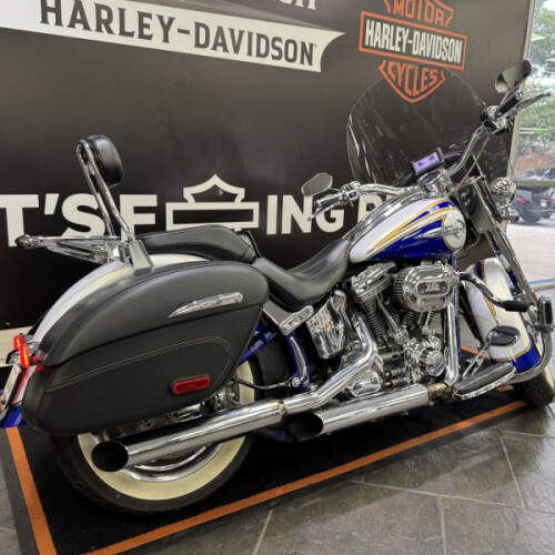 2014 Harley-Davidson® Softail® Deluxe Candy Cobalt and White Gold Pearl with Airflow graphics thumb 0