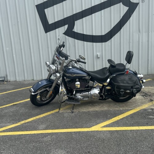 2003 Harley-Davidson® Heritage Softail® Classic Gunmetal Pearl thumb 2