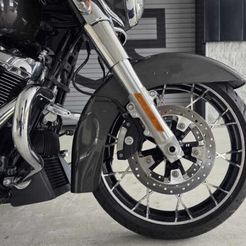 2023 Harley-Davidson® Street Glide® Special Gray Haze thumb 2