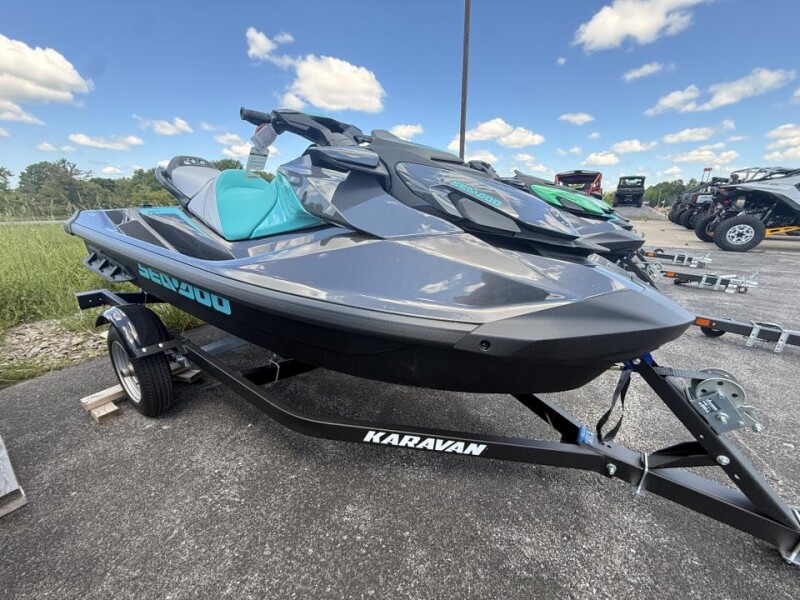 2026 SEA-DOO GTR 230 IN ECLIPSE BLACK & REEF BLUE 