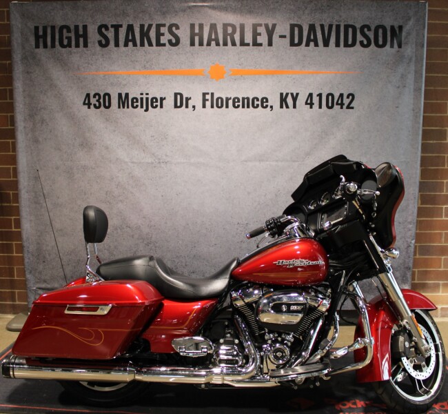 2018 Harley-Davidson® Street Glide® Wicked Red FLHX
