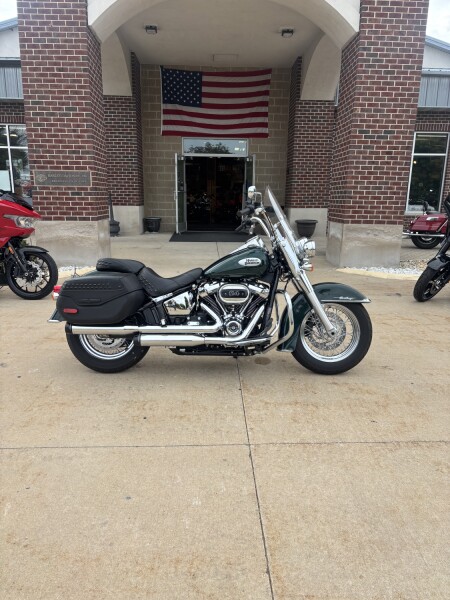 2024 Harley-Davidson® Heritage Classic Alpine Green