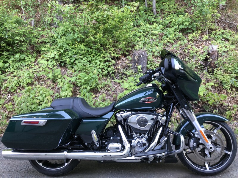 2024 Harley-Davidson® Street Glide® Alpine Green