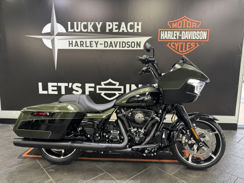 2026 Harley-Davidson® Road Glide® Olive Steel Metallic / Vivid Black Black Trim