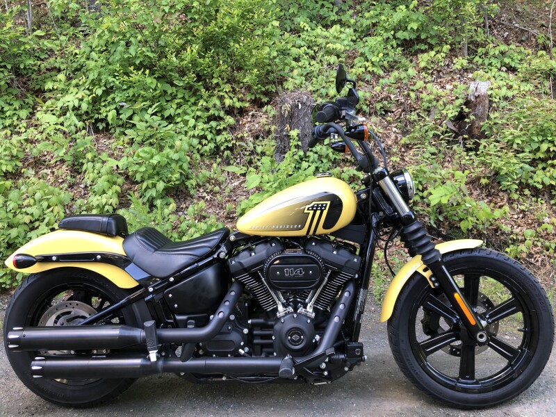 2023 Harley-Davidson® Street Bob® 114 Industrial Yellow