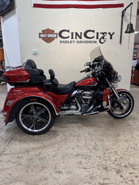 FLHTCUTGSE 2021 CVO™ Tri Glide®