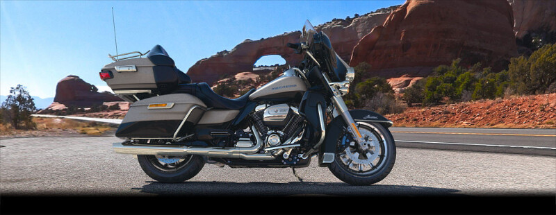 2018 Harley-Davidson® Ultra Limited Silver Fortune/Black Tempest