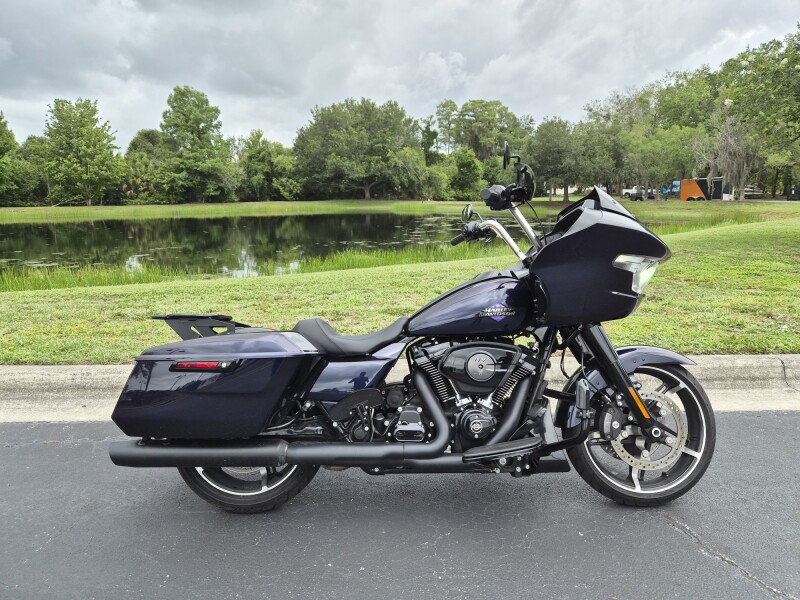 FLTRX 2025 Road Glide™