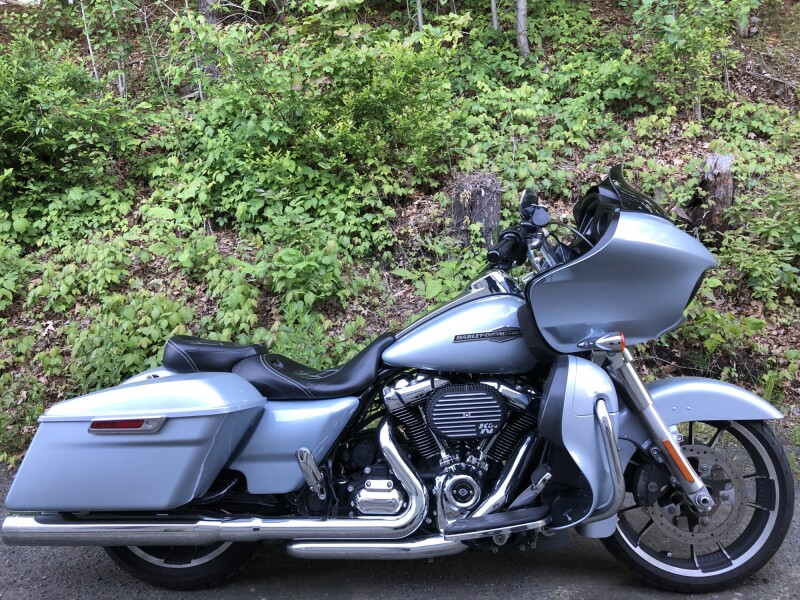 2023 Harley-Davidson® Road Glide® Atlas Silver Metallic